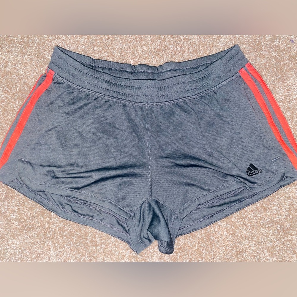 Adidas women’s shorts size small